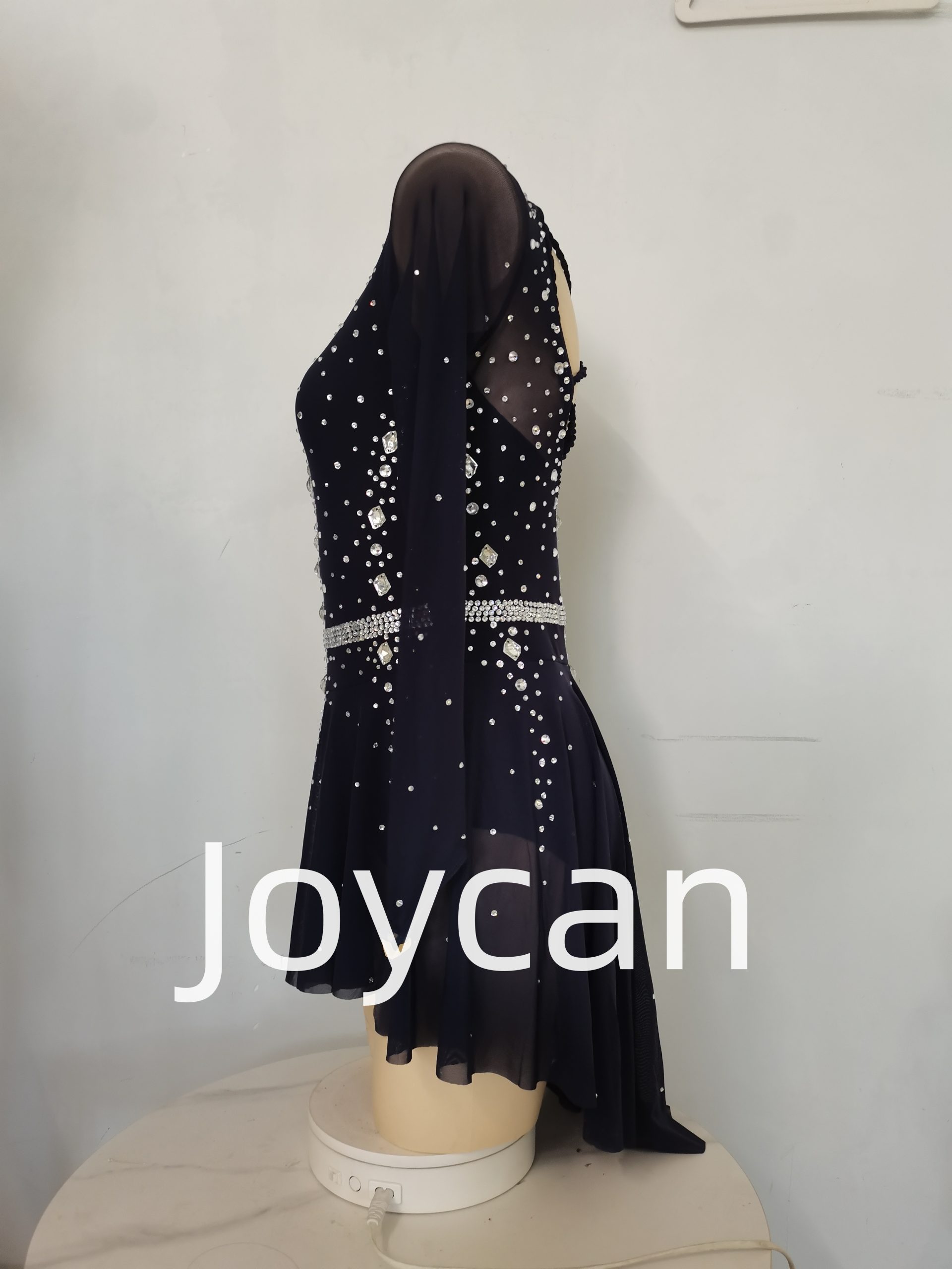   Figure Skating JSK217