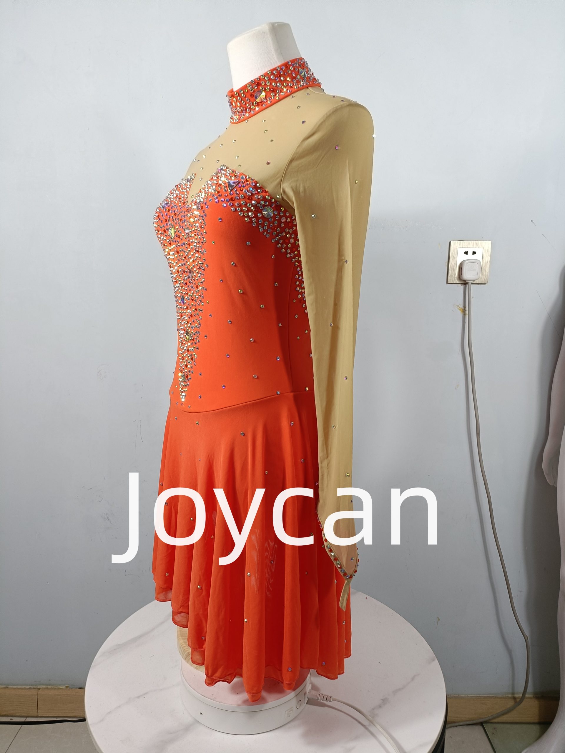   Figure Skating JSK224